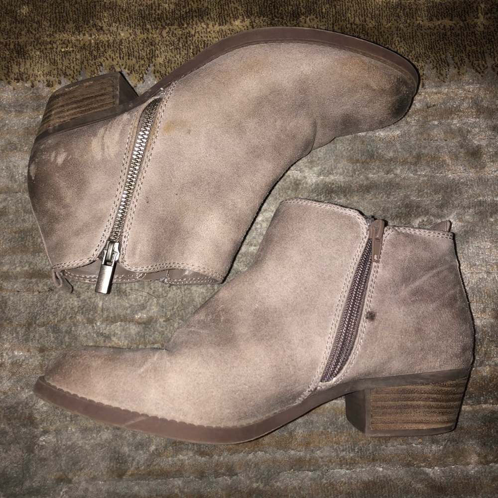 Sued Taupe Booties